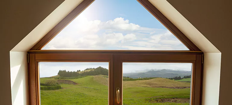 Trapezoid Window Maintenance in San Mateo, CA